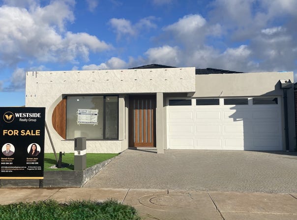 34 Tendulkar Drive, Rockbank, Vic 3335