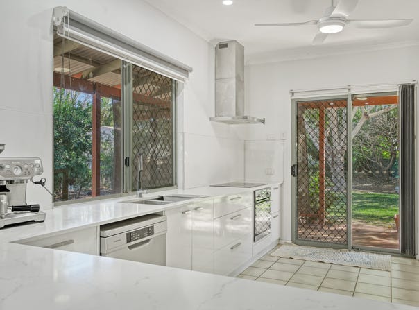 3 De Pledge Way, Cable Beach, WA 6726