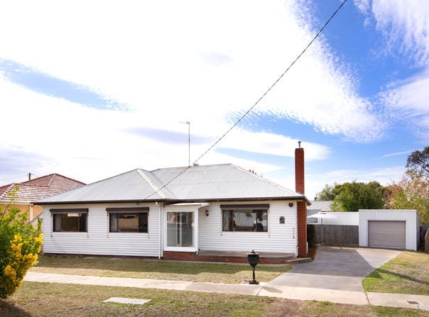 69 Talbot Road, Clunes, Vic 3370