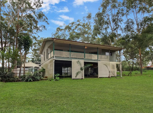 9 Canopy Cres, Russell Island, Qld 4184