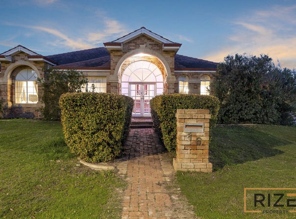 66 Naturaliste Boulevard, Iluka, WA 6028