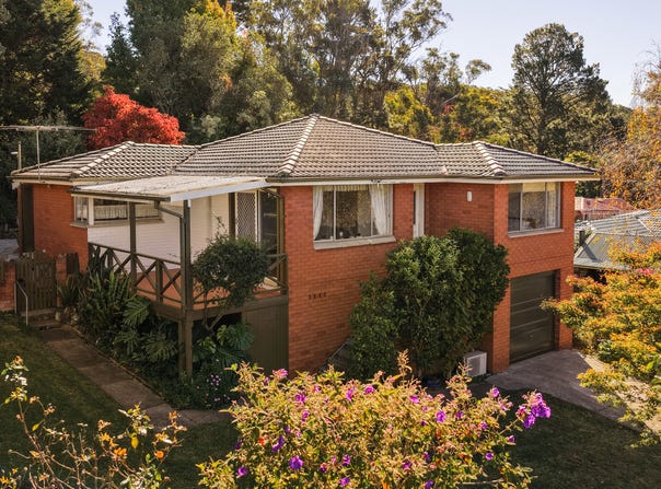 56 Hall Parade, Hazelbrook, NSW 2779