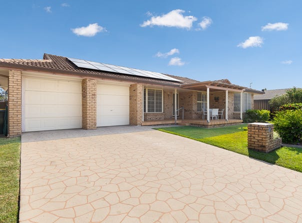 15 Yuruga Place, Tinana, Qld 4650