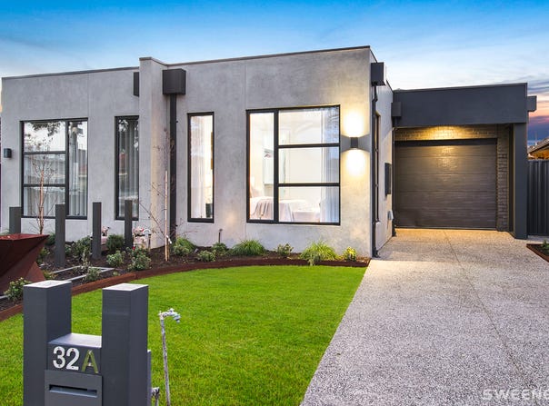 32a Corrigan Avenue, Brooklyn, Vic 3012