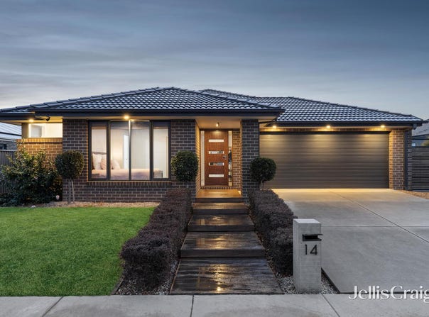 14 Swan Boulevard, Winter Valley, Vic 3358