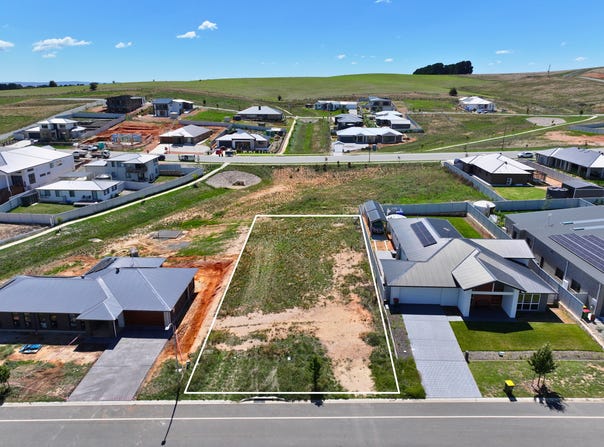 18 Nelson Terrace, Bungendore, NSW 2621