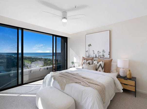 30/14 Macarthur Parade, Main Beach, Qld 4217