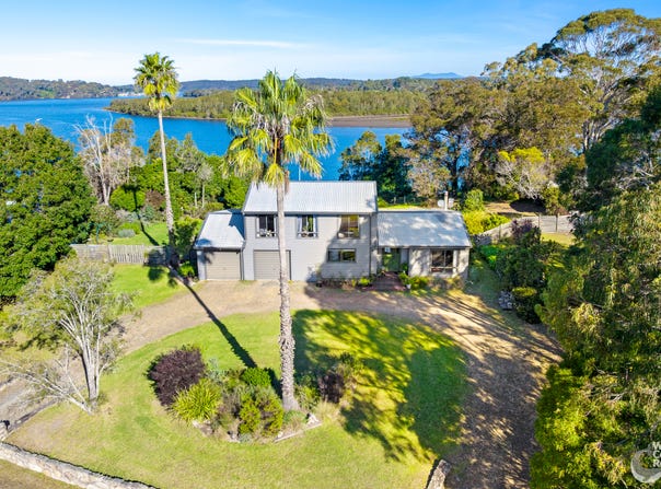 64 Kyla Park Close, Tuross Head, NSW 2537