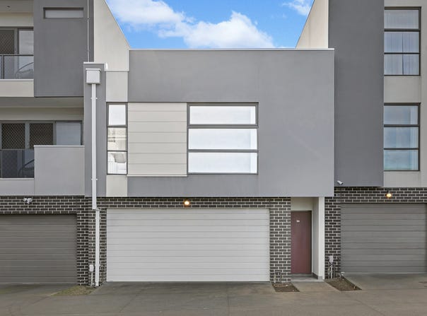 34/79 Lancefield Drive, Caroline Springs, Vic 3023