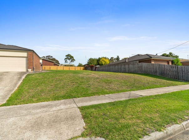 7 Dunbar Grove, Churchill, Vic 3842