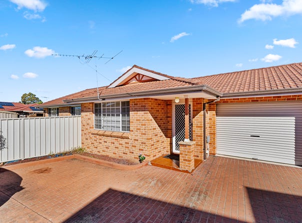 2/72 Boomerang Road, Edensor Park, NSW 2176