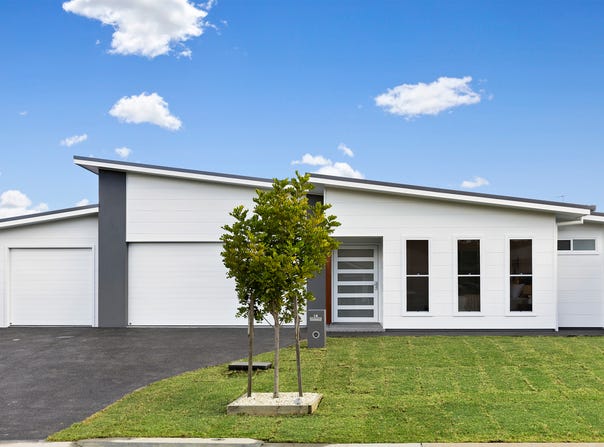 14 Lamonnerie Way, Thrumster, NSW 2444