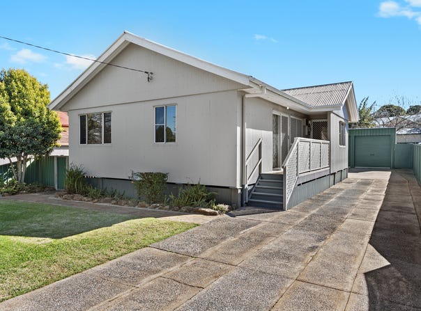 51 Gleeson Crescent, Harlaxton, Qld 4350
