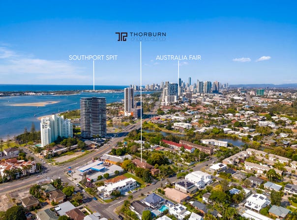 9/35-37 Huth Street, Labrador, Qld 4215