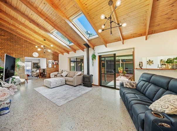 18 Maffra-Sale Road, Sale, Vic 3850