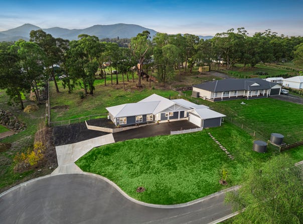 5 Olive Grove, Healesville, Vic 3777