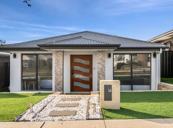 14 McCusker St, Whitlam, ACT 2611