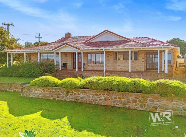 5 Banool Crescent, Bayonet Head, WA 6330
