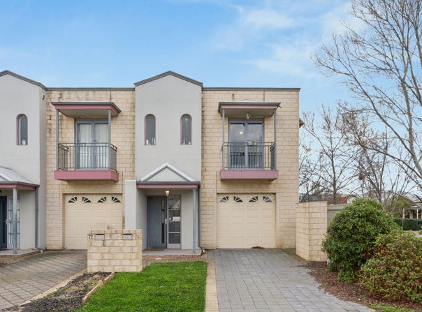 74 Hindmarsh Circuit, Mawson Lakes, SA 5095