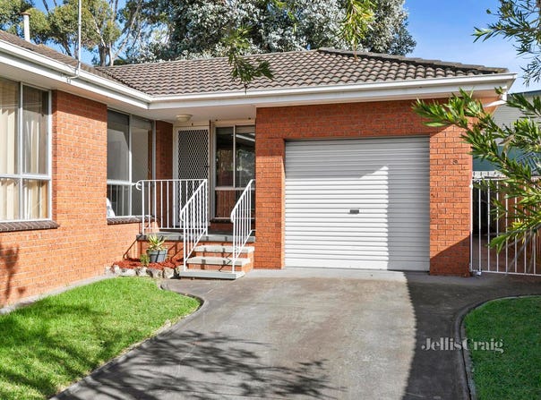 4/15 Bostock Avenue, Manifold Heights, Vic 3218