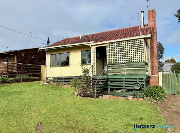 13 Mitchell Avenue, Boyup Brook, WA 6244