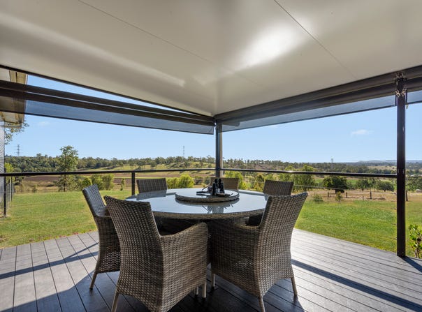 8 Moon Road, Blenheim, Qld 4341