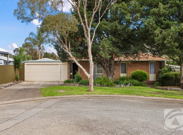 2 Cleese Court, Para Vista, SA 5093