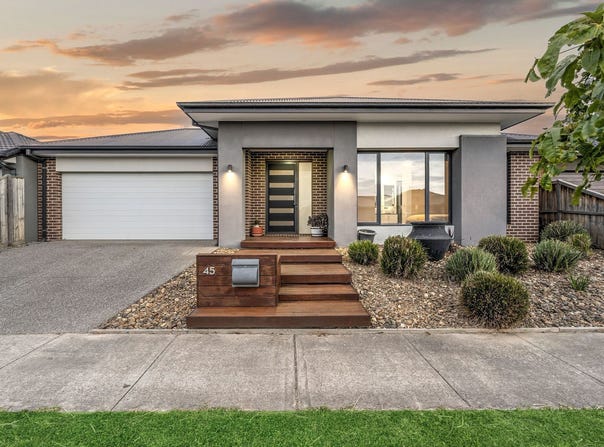 45 Precinct Road, Charlemont, Vic 3217
