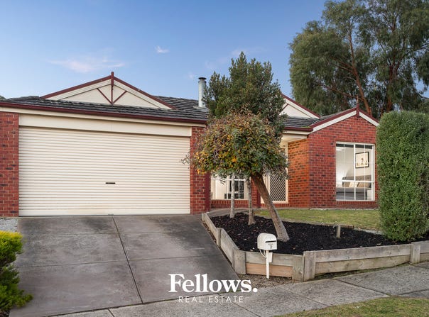 2 Meaby Drive, Pakenham, Vic 3810