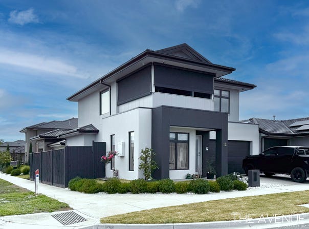 12 Haku Way, Clyde North, Vic 3978