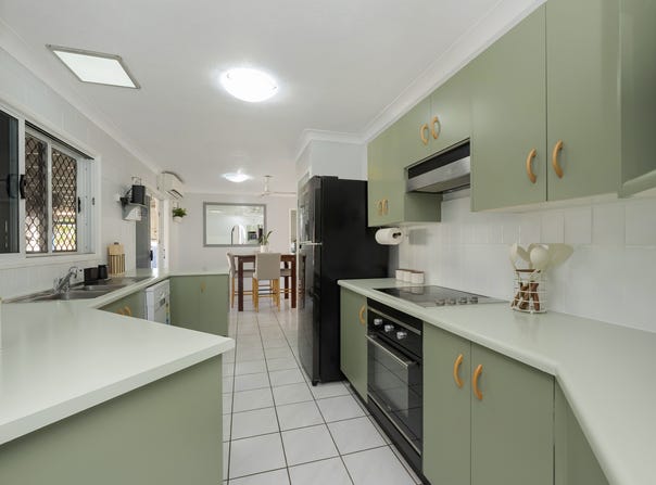 8 Betony Place, Kirwan, Qld 4817