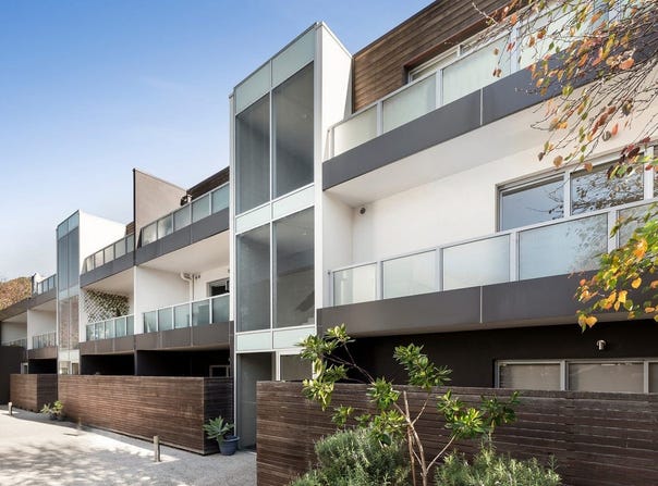 16/4a Lansdowne Road, St Kilda East, Vic 3183
