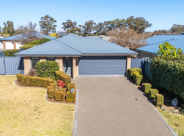 19 Torvean Avenue, Dubbo, NSW 2830