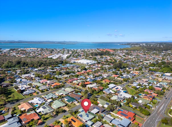 36 Seagull Street, Victoria Point, Qld 4165