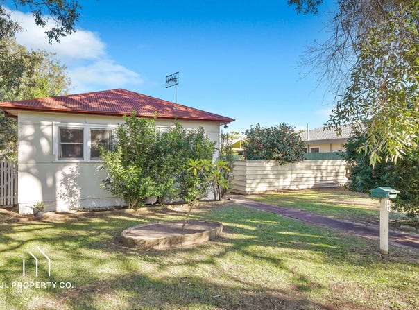42 Hobart Avenue, Umina Beach, NSW 2257