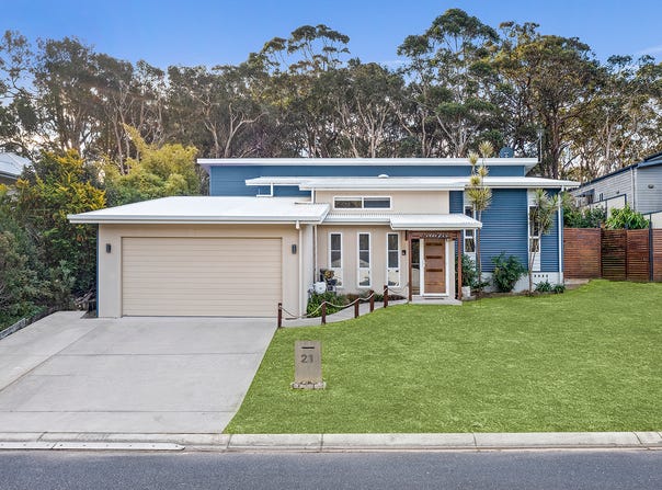21 Sandpiper Drive, Scotts Head, NSW 2447