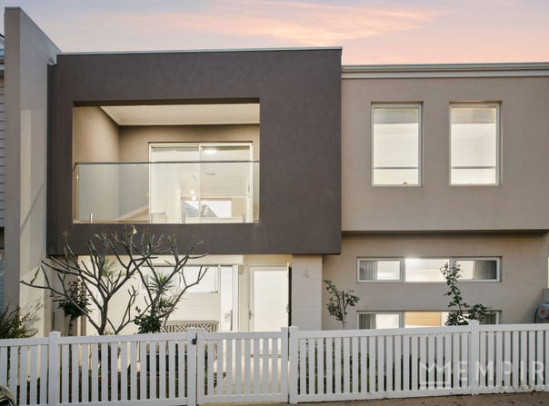 4/19 Perlinte View, North Coogee, WA 6163
