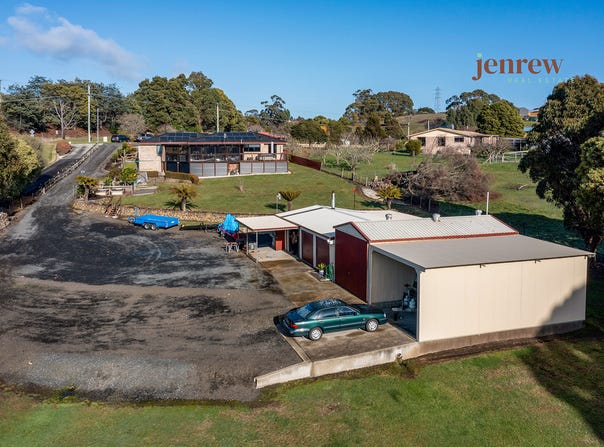 4 Edward Street, Somerset, Tas 7322