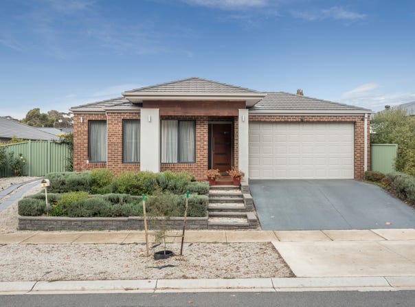 10 Inverness Drive, Junortoun, Vic 3551