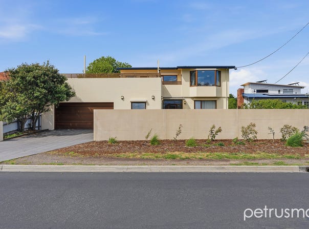 19 Wentworth Street, Bellerive, Tas 7018
