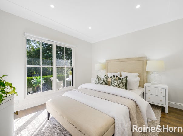 86 Kitchener Street, St Ives, NSW 2075