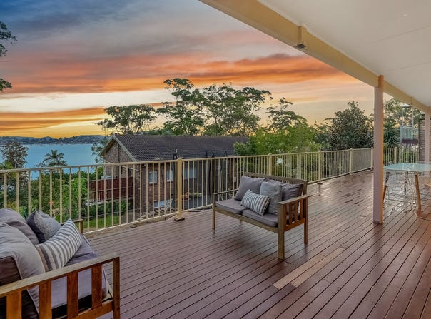 12 Lexington Parade, Green Point, NSW 2251