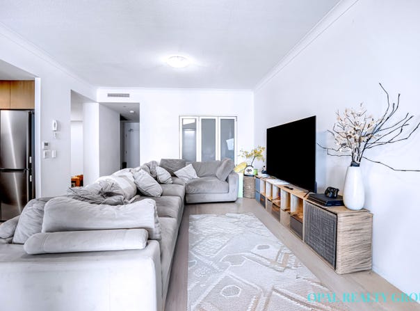 1402/397 Christine Avenue, Varsity Lakes, Qld 4227