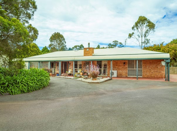 29 Highfields Road, Highfields, Qld 4352