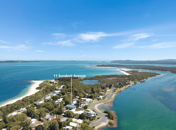 11 Sundeck Avenue, Hawks Nest, NSW 2324