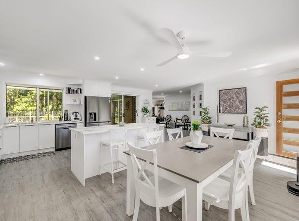 35 Stanley Street, Palmwoods, Qld 4555