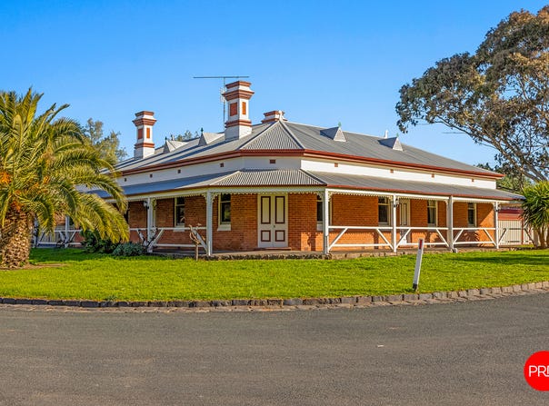 63 Whewell Street, Neilborough, Vic 3570