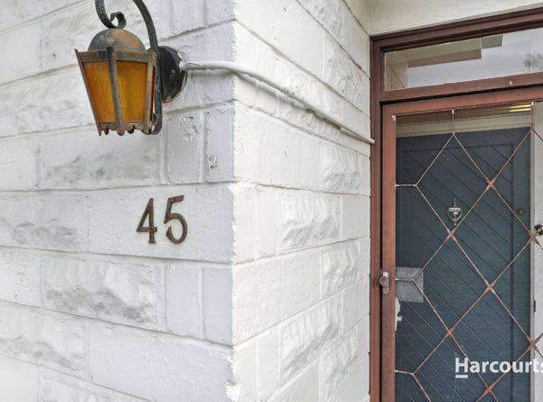 45 Hilton Road, Claremont, Tas 7011