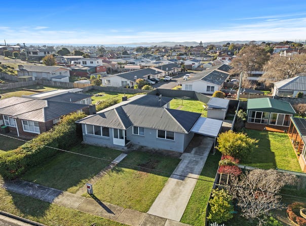26 Highview Crescent, Devonport, Tas 7310