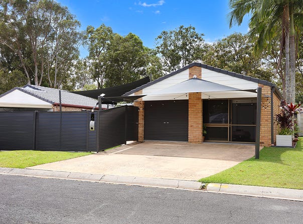 4 Parkside Circuit, Robina, Qld 4226